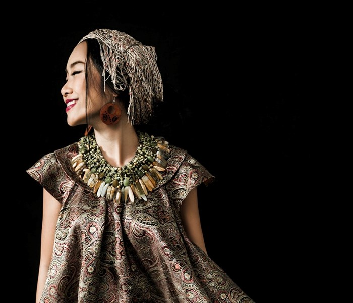 “Thỏi sô cô la đen” sẽ hát những bài hát chưa từng trình diễn bao giờ trong đêm pháo hoa 26.5 - Anh 2