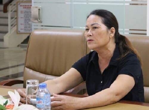 Phạt 2 triệu với chủ quán thu tiền chỗ ngồi ăn ở Đồ Sơn - Anh 1