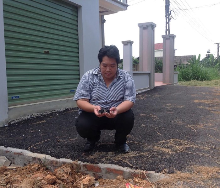 Phú Thọ: Thực hư chuyện đường nhựa vừa làm xong đã xuống cấp nghiêm trọng - Anh 1