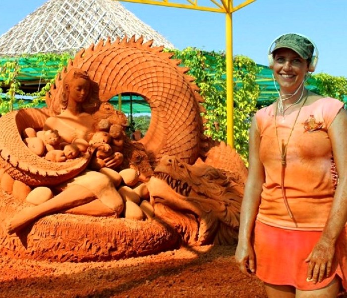 Sắc màu từ cát hồng Mũi Né - Anh 2