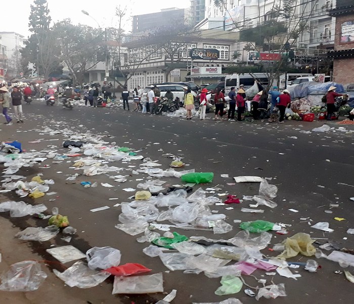 Truyền thông xã hội biến đổi du lịch - Anh 1