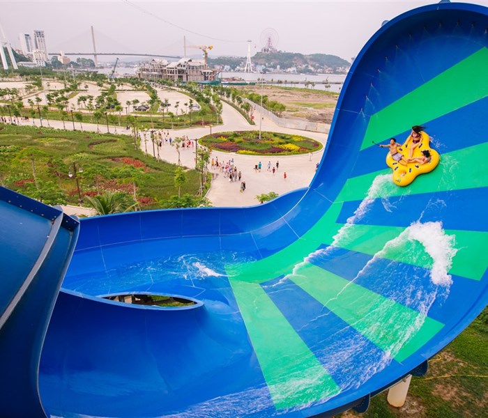 Bật tung cảm xúc với tổ hợp vui chơi giải trí Sun World Halong Complex - Anh 6