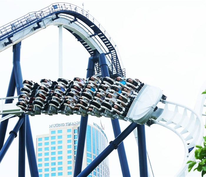 Bật tung cảm xúc với tổ hợp vui chơi giải trí Sun World Halong Complex - Anh 8