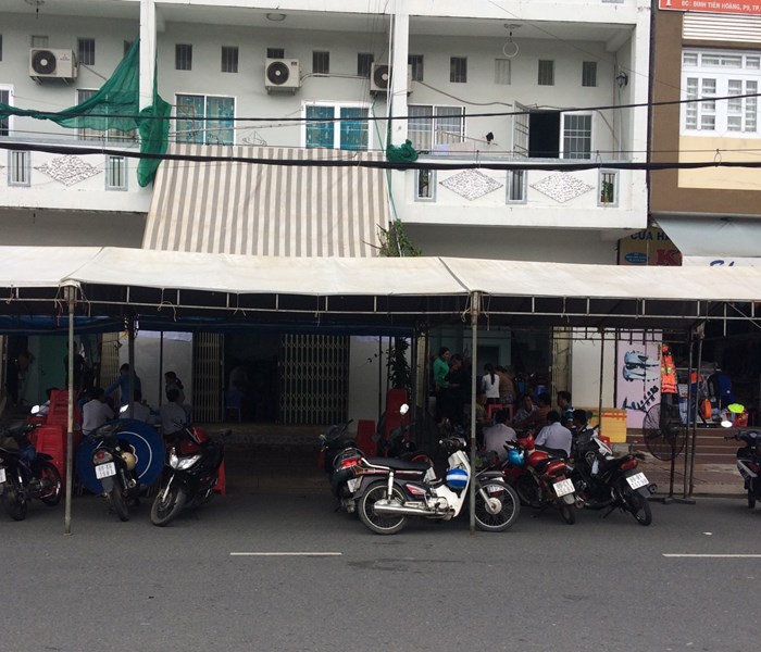 Cà Mau: Đi coi thi, một thầy giáo bị đột quỵ tử vong - Anh 1