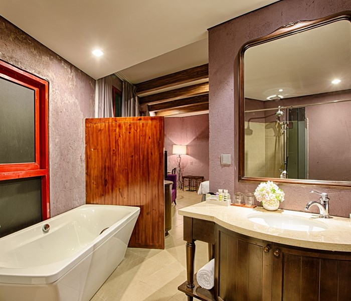 Mercure Danang French Village Bana Hills lọt Top 15 khách sạn 4 sao hàng đầu Việt Nam - Anh 4