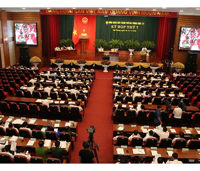 Hải Phòng: Giám đốc Sở Du lịch trả lời chất vấn những vấn đề “nóng” của ngành - Anh 2