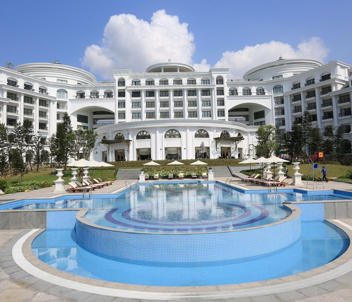 Quảng Ninh:Công bố danh sách khách sạn 1-5 sao, bãi tắm du lịch, cơ sở kinh doanh đạt tiêu chuẩn - Anh 1