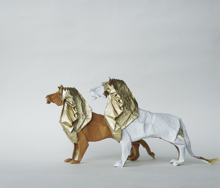 VẺ ĐẸP NGHỆ THUẬT ORIGAMI QUA TRIỂN LÃM “NHỮNG ĐÔI CÁNH” - Anh 1