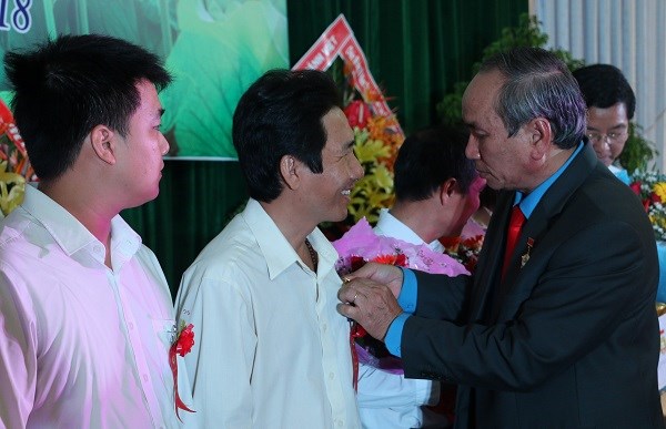 PC Khánh Hòa: Đơn vị tích cực trong phong trào thi đua yêu nước - Anh 2