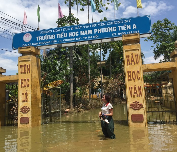 Chương Mỹ chạy đua để đón năm học mới - Anh 1