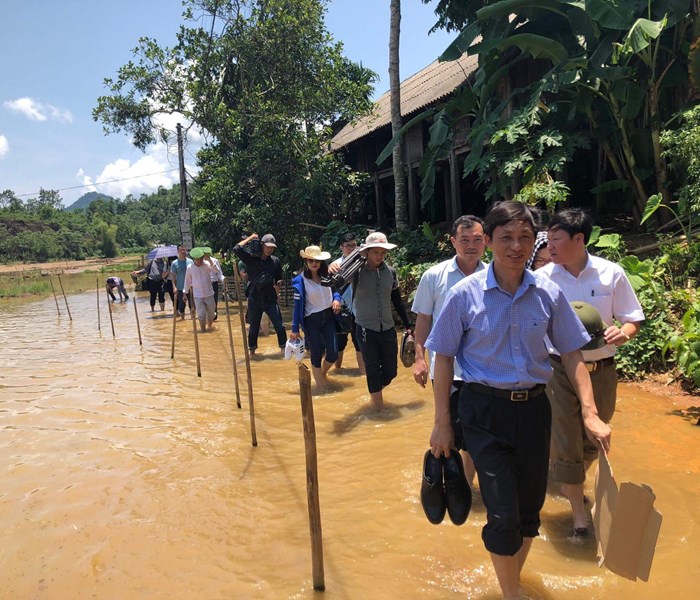 Vụ việc 42 người phát hiện bị HIV ở Phú Thọ: Cần sớm ổn định tâm lý và điều trị cho bệnh nhân - Anh 1