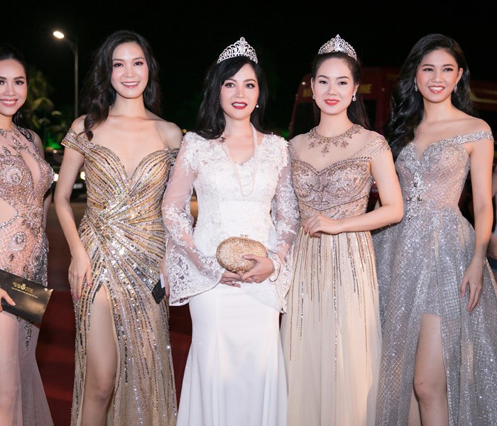 Hoa hậu Việt Nam hát như mật ngọt trong đêm Gala hội tụ - Anh 1