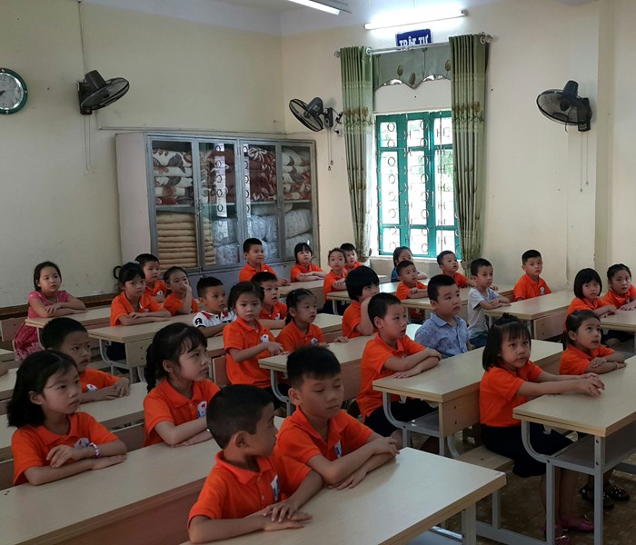 Thanh Hóa: Gần 825.000 học sinh tựu trường - Anh 1