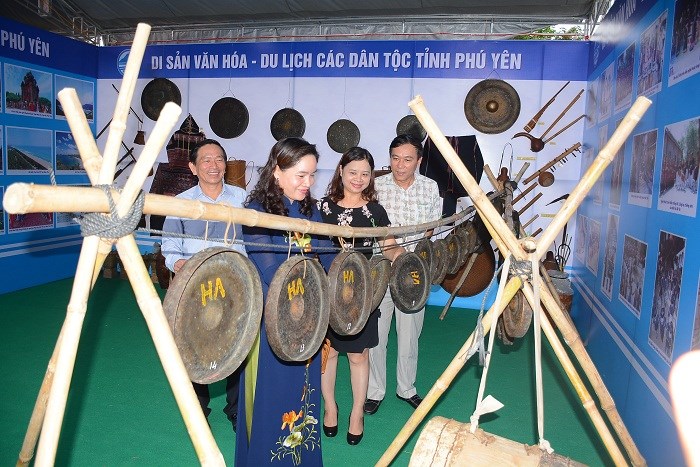 Khai mạc Ngày hội Văn hóa các dân tộc miền Trung 2018: Sắc màu văn hóa miền Trung - Anh 4