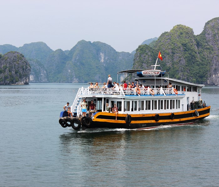 Hải Phòng: Nhiều hành động đẹp xây dựng thương hiệu ''Du lịch Cát Bà'' - Anh 1