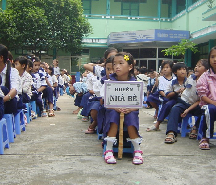 Áp lực sĩ số khó đảm bảo chất lượng - Anh 1