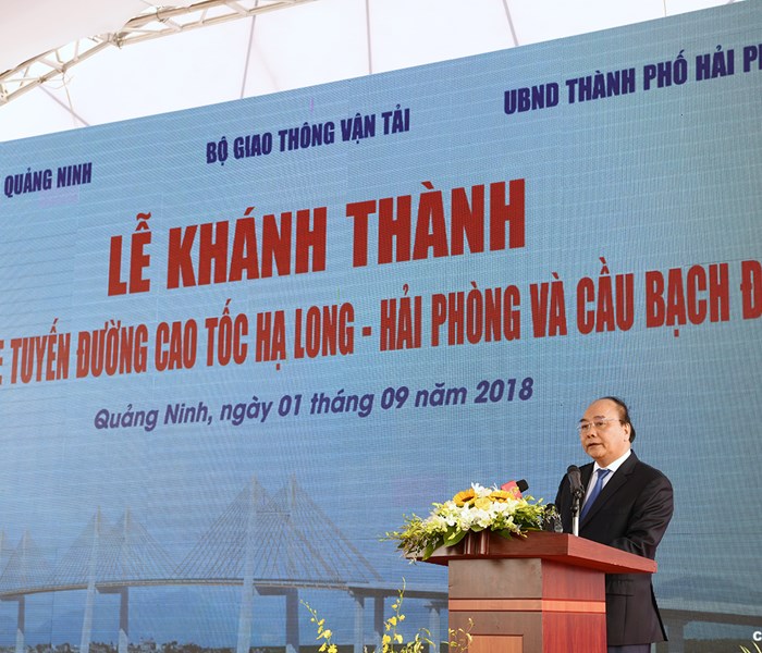 Thủ tướng cắt băng khánh thành cao tốc Hạ Long-Hải Phòng và cầu Bạch Đằng - Anh 2
