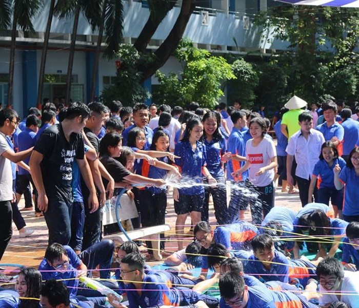 ​Giáo dục giá trị sống cho học sinh: Muộn còn hơn không - Anh 2