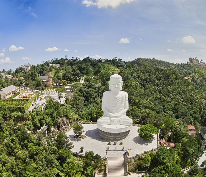 Kien truc chua Viet duoc tai hien nhu the nao trong cac Sun World? - Anh 3