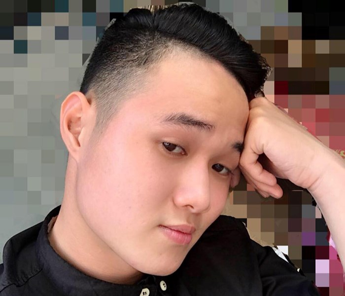 Từ gã xe ôm... đến “Tú ông” môi giới mại dâm giá “khủng” - Anh 1