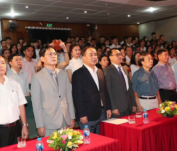 Trường Đại học Sân khấu Điện ảnh Hà Nội khai giảng năm học 2018 -2019 - Anh 4