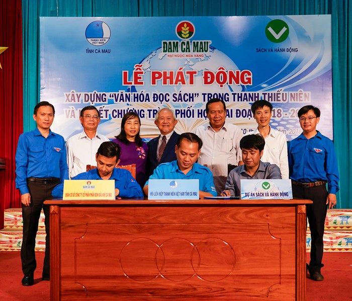 Phát động “Văn hóa đọc sách” trong thanh thiếu niên - Anh 1