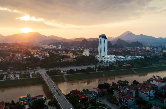 Khai trương khách sạn Vinpearl cao nhất tại 4 tỉnh thành - Anh 4