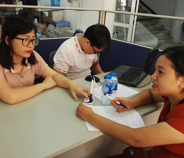 Sinh viên, thanh niên đi xin việc: Thiếu kỹ năng từ đầu - Anh 1