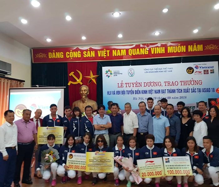 Trao thưởng cho thành tích của Điền kinh VN tại Asian Games 18 - Anh 2