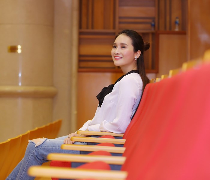 Á quân Sao Mai Vũ Thanh Thanh: Hát bằng trái tim tuổi trẻ - Anh 3