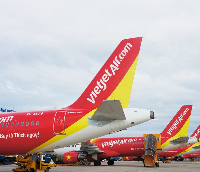 Chuyến bay đầu tiên Nha Trang - Đà Nẵng của Vietjet - Anh 1