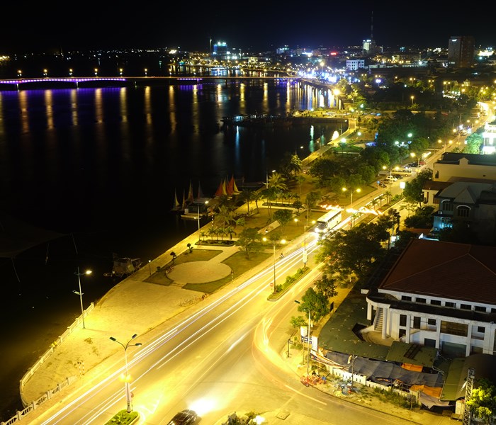 Quảng Bình: Khai thác thử nghiệm tour du lịch “Du thuyền ngắm cảnh trên sông Nhật Lệ