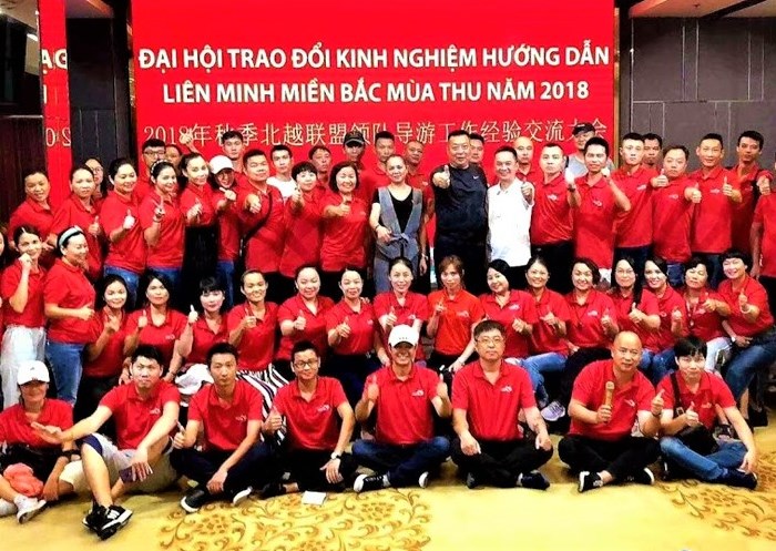 Móng Cái- Quảng Ninh: Công an vào cuộc vụ hàng trăm hướng dẫn viên Việt Nam và Trung Quốc tổ chức “đại hội” trái phép - Anh 3