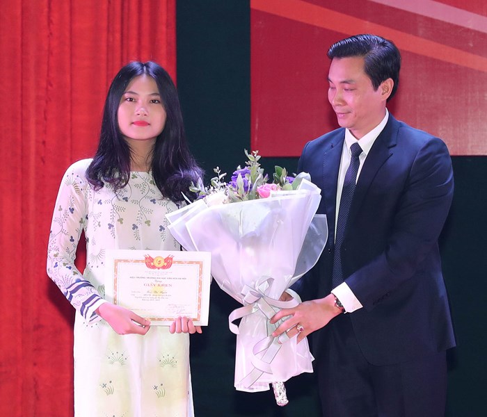 Bộ trưởng Nguyễn Ngọc Thiện: Cần làm thương hiệu trong bối cảnh hội nhập quốc tế - Anh 8