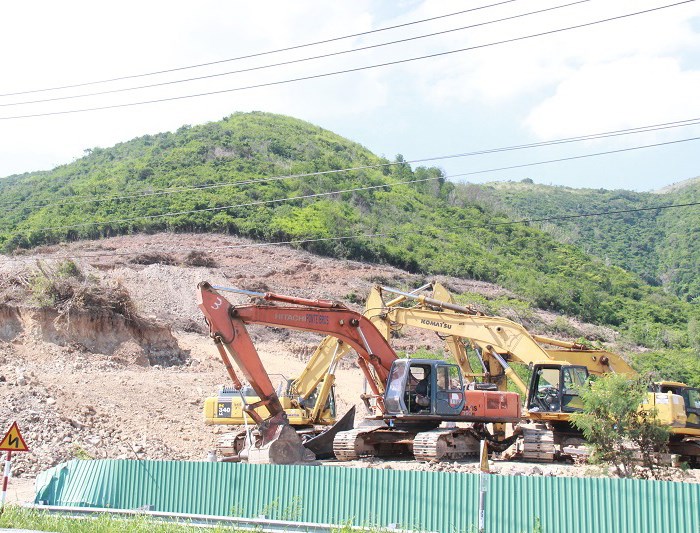 KHÁNH HÒA: Thu hồi hàng loạt dự án “đầu voi đuôi chuột” - Anh 1
