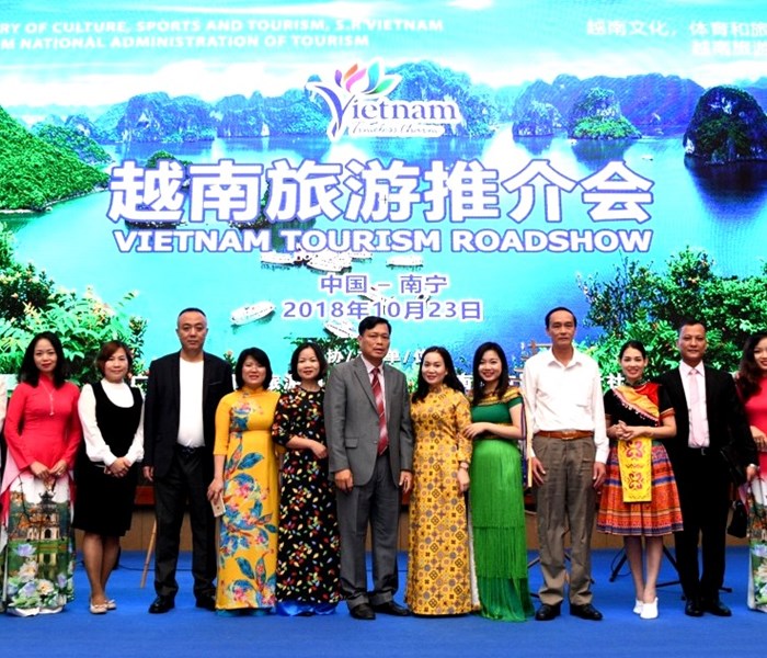 Thu hút khách​​​​​​​ từ thị trường gần - Anh 1