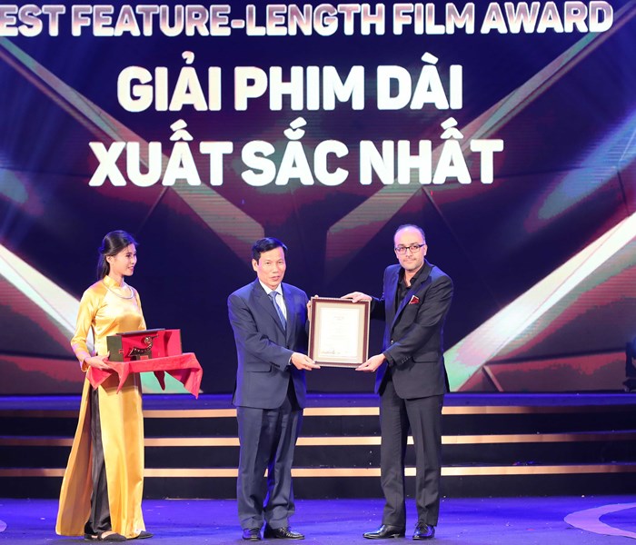 Bế mạc và trao giải LHP Quốc tế Hà Nội lần thứ V: “Buồng tối” thắp sáng Haniff - Anh 1