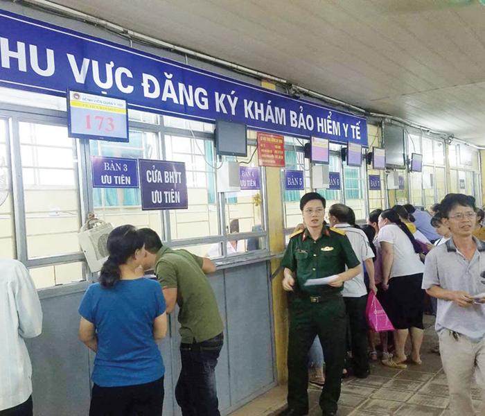 BHYT hộ gia đình: Không cần mua cùng một lúc - Anh 1