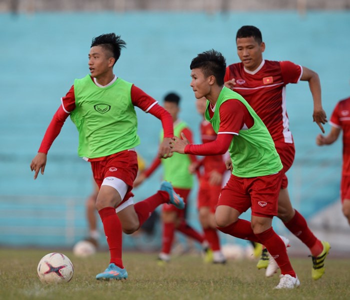 Ngay mai, 8.11 Viet Nam xung tran AFF CUP 2018: Hay tin vao ong Park - Anh 1