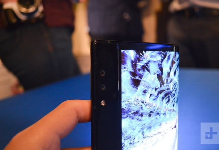 Smartphone gập: Trình diễn nhiều hơn là hữu ích - Anh 5