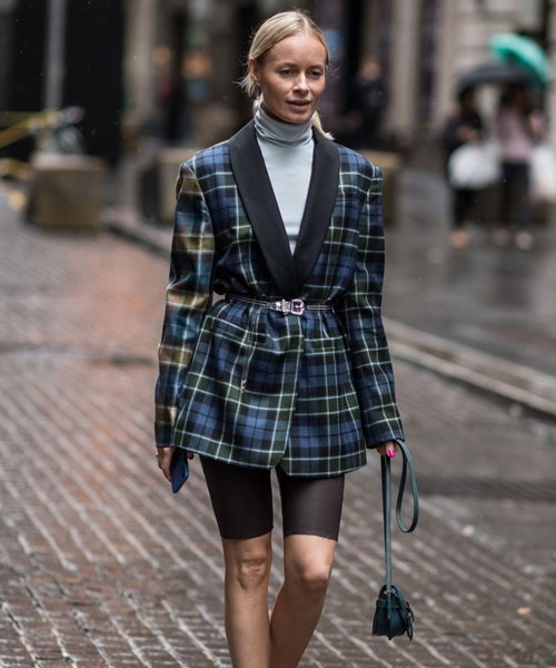 Biết 4 bí quyết này thì mặc blazer không bao giờ lo già - Anh 12