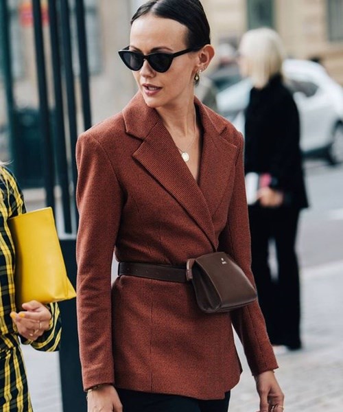 Biết 4 bí quyết này thì mặc blazer không bao giờ lo già - Anh 9