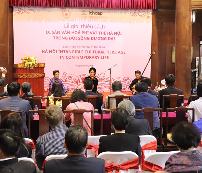 Di sản văn hóa phi vật thể Hà Nội trong đời sống đương đại - Anh 2
