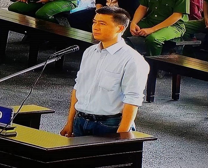 Xét xử vụ 