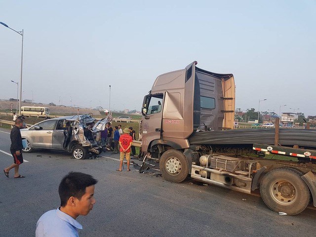Vụ container đâm Innova: Vì sao kháng nghị hủy 2 bản án đã tuyên? - Anh 2