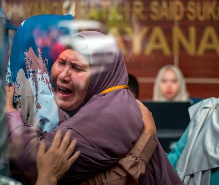 Máy bay Lion Air bị chúi mũi xuống hơn 20 lần trước khi rơi xuống biển - Anh 1