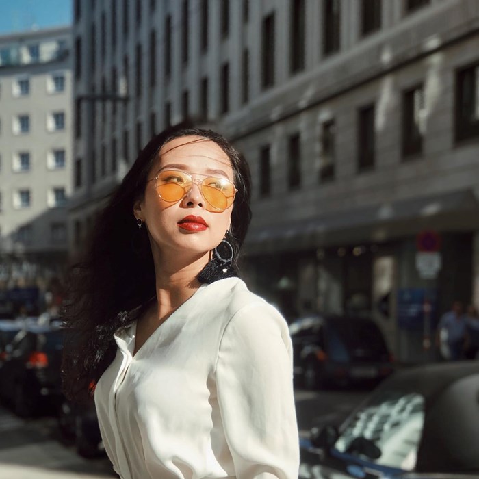 “Rơi trong chơi vơi” - Trải nghiệm cận tử qua góc nhìn văn chương - Anh 2