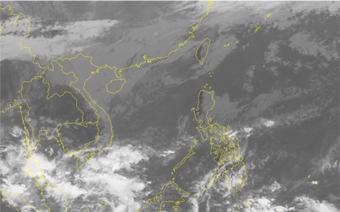 Không khí lạnh tăng cường cảnh báo lốc xoáy và gió giật mạnh - Anh 1