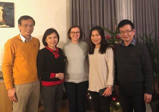 Người con đất Việt tại xứ sở hoa Tulip - Anh 1