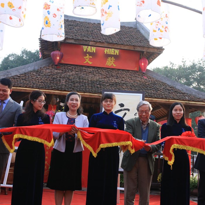 Khai mạc Hội chữ xuân Kỷ Hợi 2019 - Anh 1